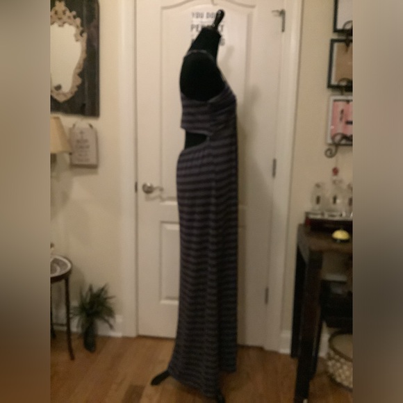 Long Apple Bottlm maxi dress - Picture 4 of 8